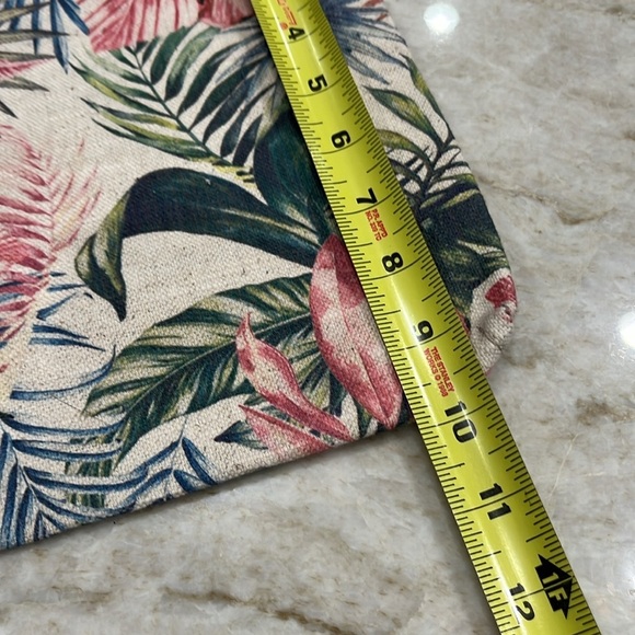 Marine Layer | Large Pouch for Travel, Tablet, Small Laptop | Tropical Print - Picture 6 of 10